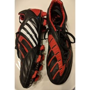 Adidas Size 8.5 Men's Soccert Cleat
